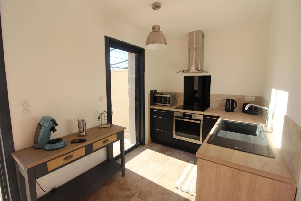 Appartement Calme Et Lumineux Paradou Eksteriør billede